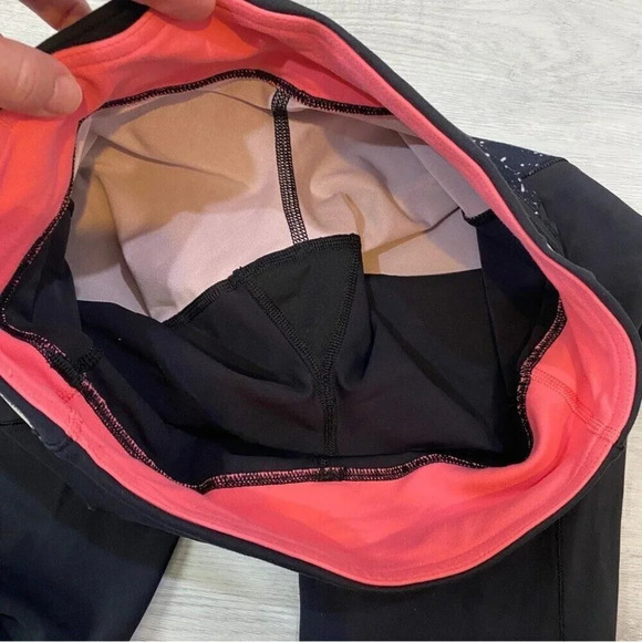 Lululemon Size 8 Give Me Qi Crop Butterfly Texture Mink Berry Pant Legging Luon - Picture 12 of 16